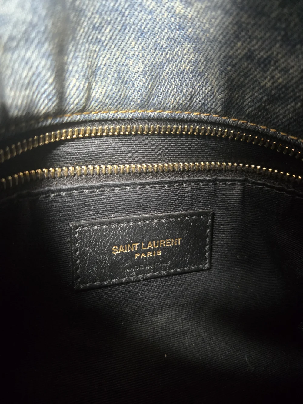 Saint Laurent Quilted Denim Shoulder Bag with Gold Chain and Tan Leather Pad - Picture 7 of 9